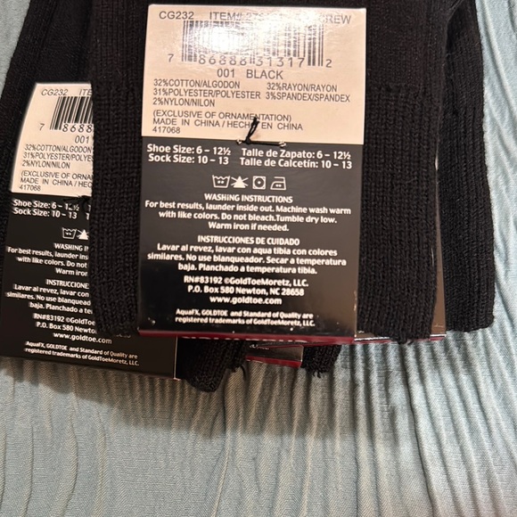 Men’s Gold Toe Black Dress Socks Crew Length (4 pair) - Picture 3 of 5